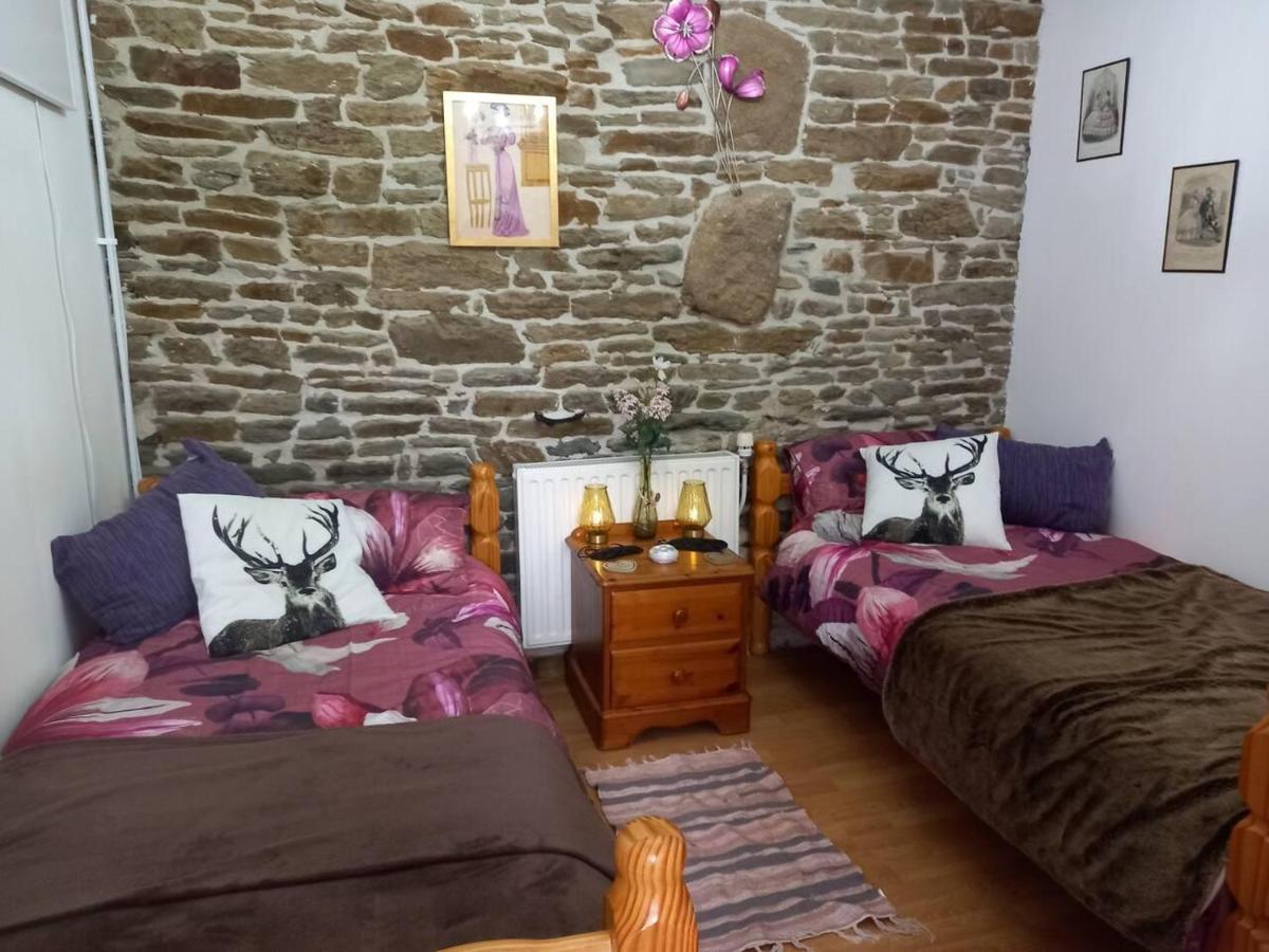 Holiday home Mortain-Bocage - 2-Bed Wisteria Cottage - Notre-Dame-du-Touchet